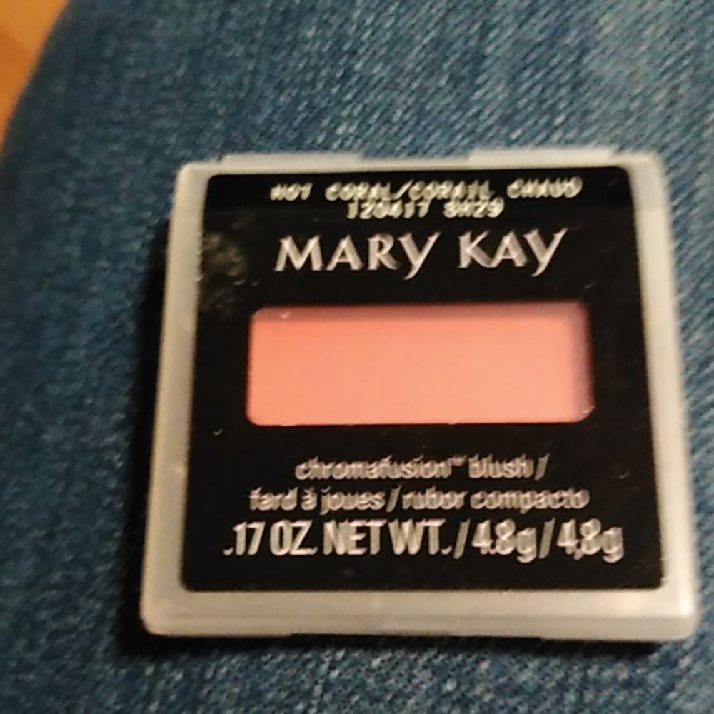 Mary Kay chromafusion blush